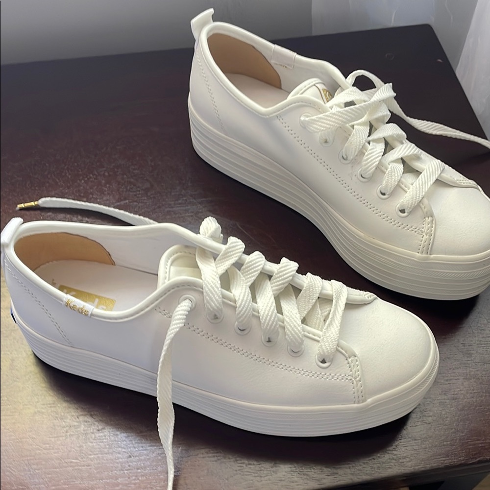 White Women's Sneakers